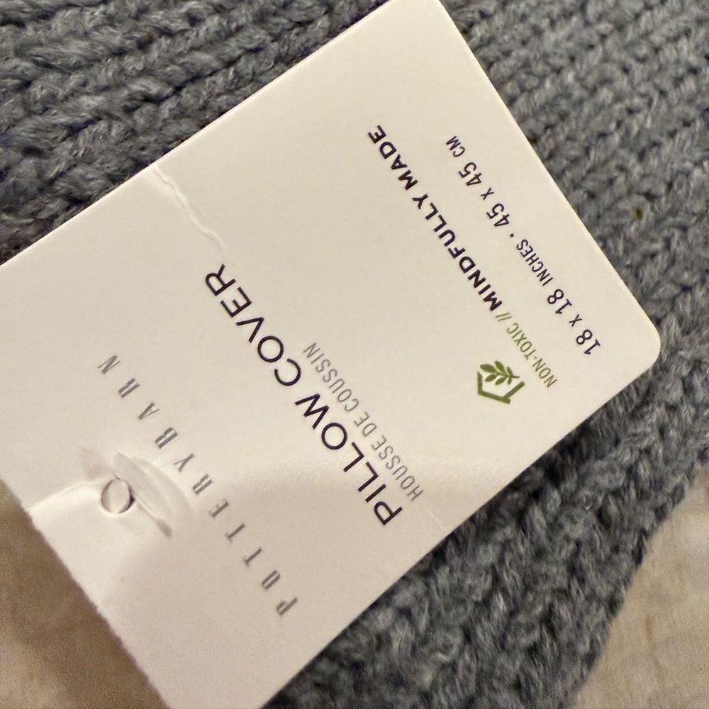 Pottery Barn Knitted JOY Sentiment Pillow Cover Rare Sold Out New In Plastic - Picture 4 of 5